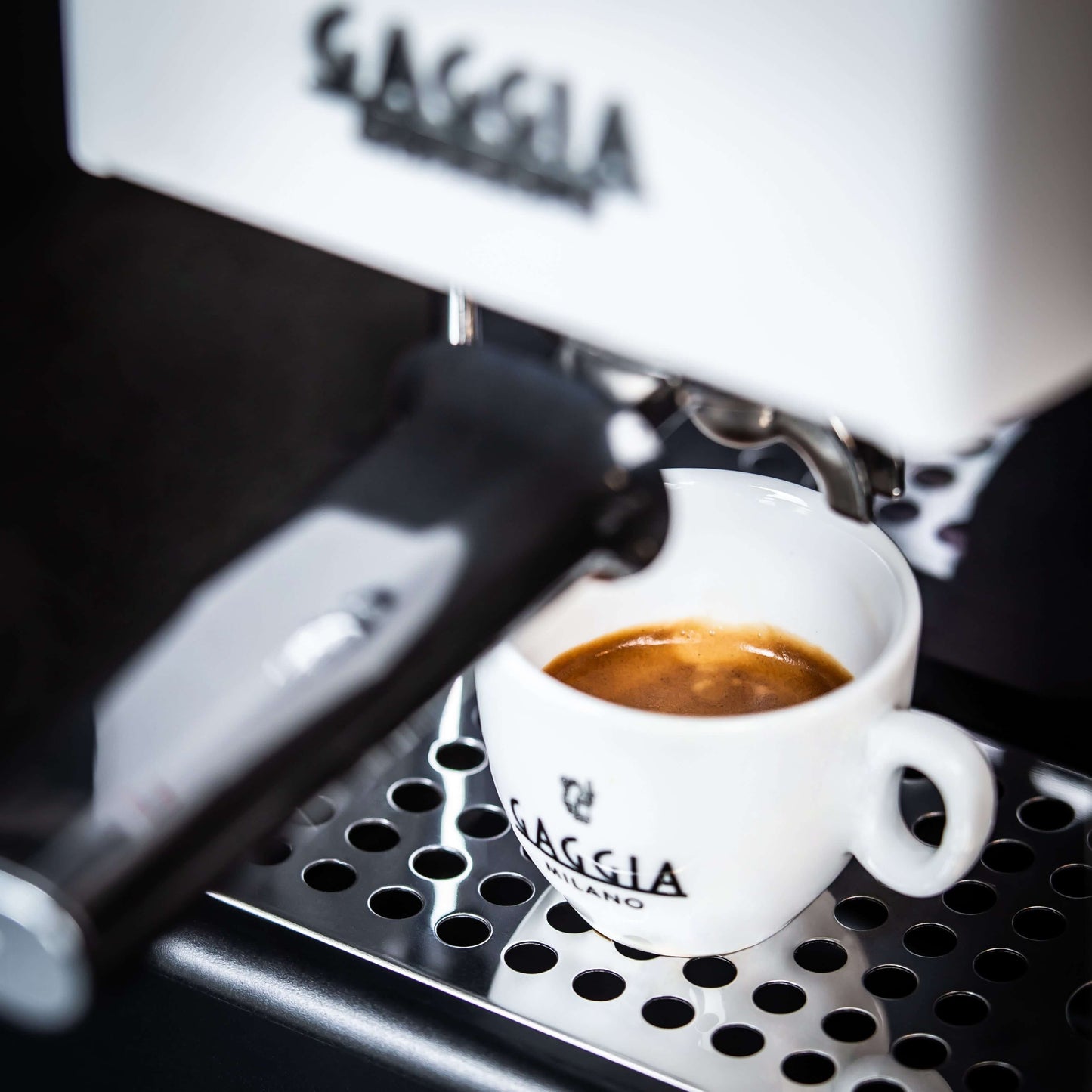 Gaggia Classic EVO White